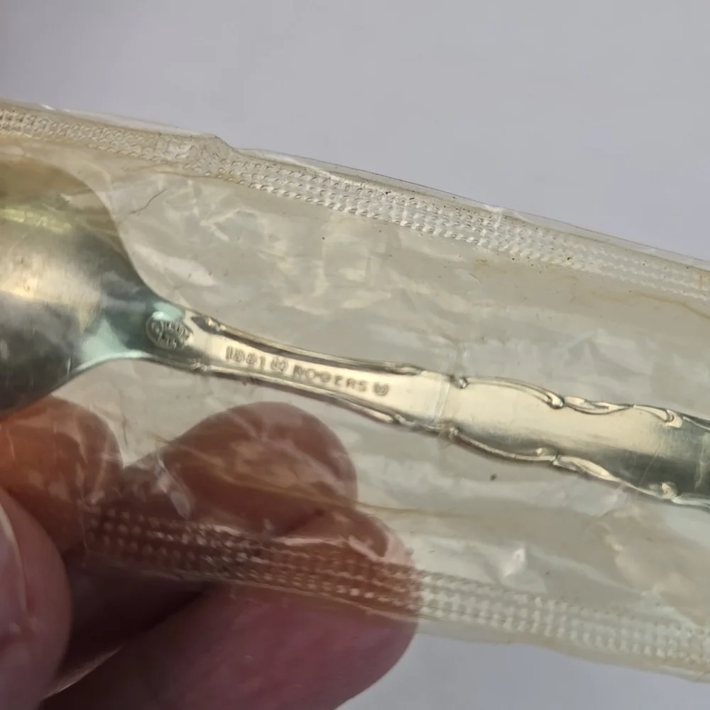 Vintage WM. A. Rogers / Oneida LTD Silverplate Child Toddler Spoon & Baby Spoon